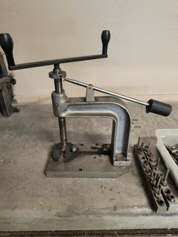 Manual Hand Tapper Tool