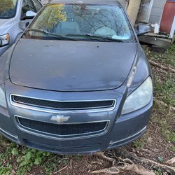 Complete Part Out/2011 Chevrolet Malibu Lt