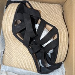 Heels, Top Moda & Fashion Nova. 