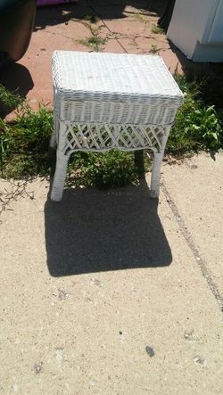Wicker stool