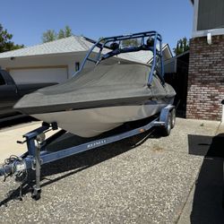 2005 Reinell 205br