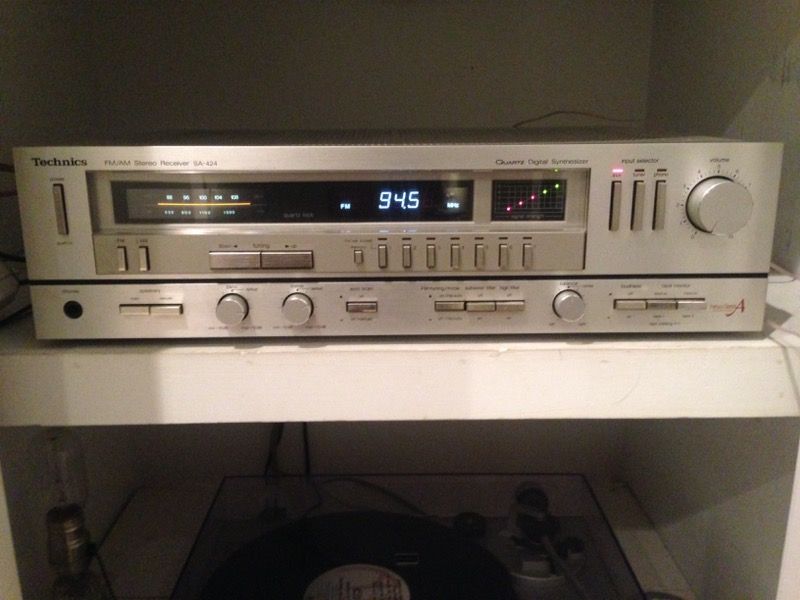 Vintage Technics SA 424 Stereo Receiver great for turntables