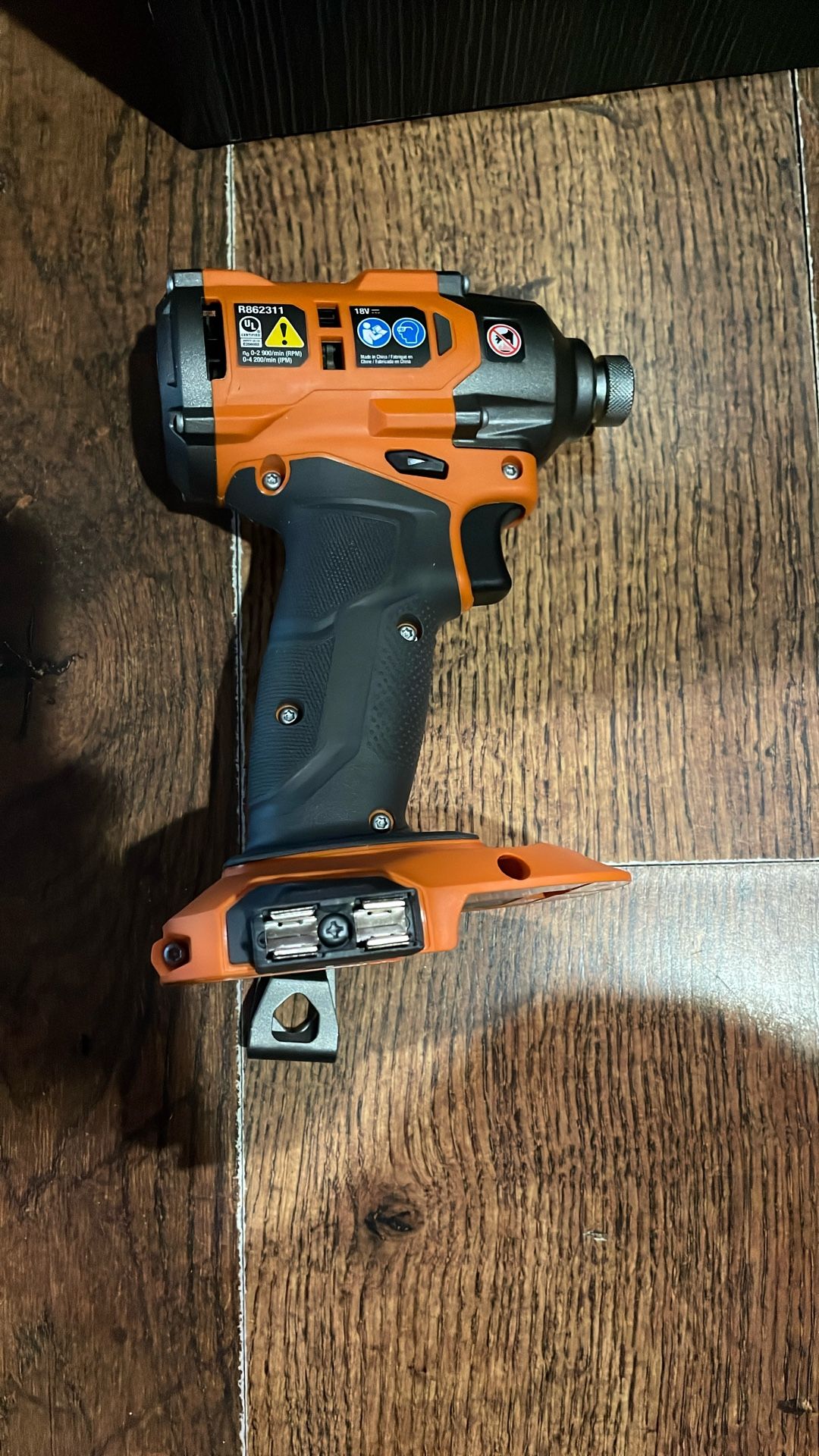 Impact driver (TOOL ONLY)