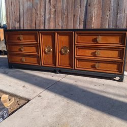 Hollywood Regency 9 Drawer. Dresser. 