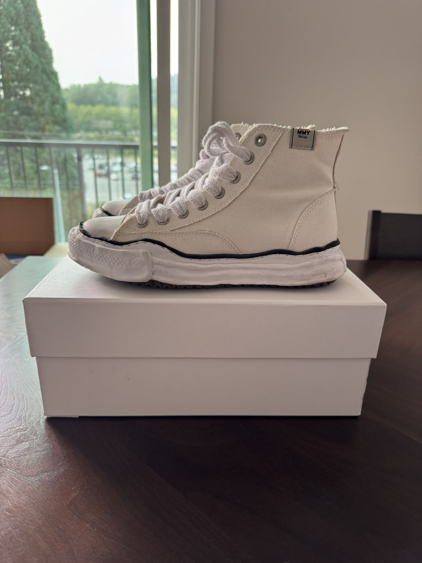 Maison Mihara Yasuhiro Peterson Canvas High White Size 42