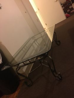 Living room table no chairs