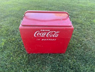 Old Vintage Coke Cola cooler