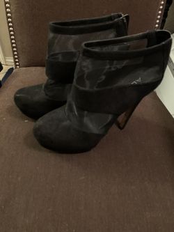 Women’s black high heels