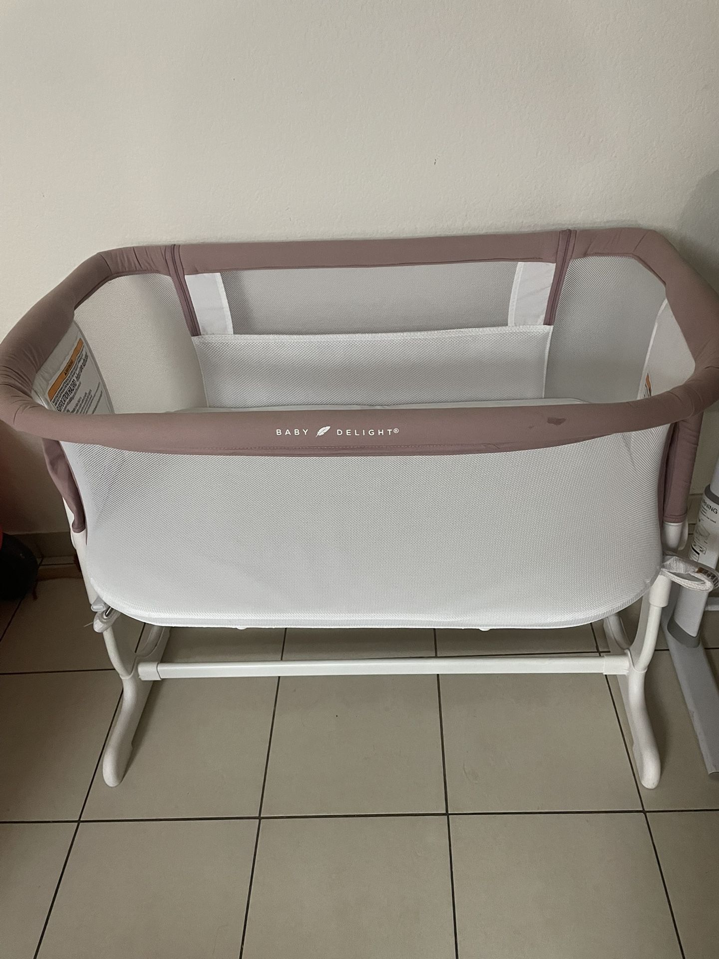 Baby Delight Bassinet
