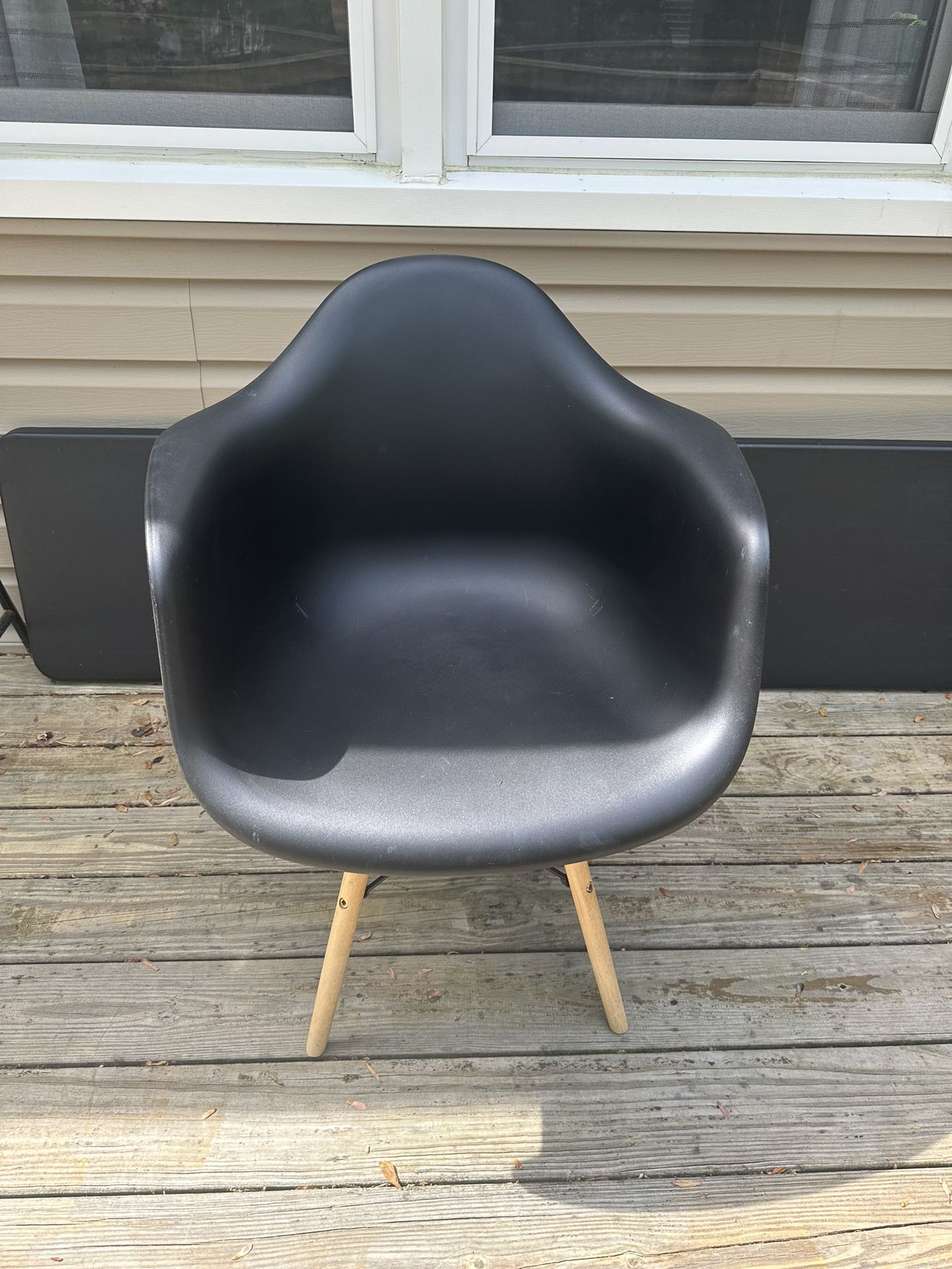 Two Black Arm Chair Indooor/outdoor
