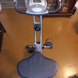 EXERPEUTIC 250XL Upright Bike with Pulse

