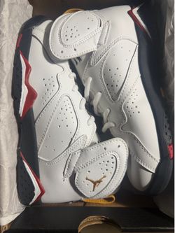 Air Jordan 7 Retro Cardinal (2022) Basketball Shoes Size 3Y Euro 35