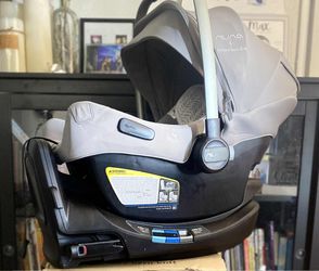 Nuna Pipa RX Car seat