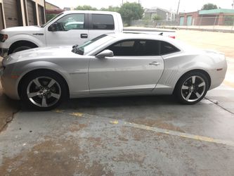 2010 Chevy Camaro RS $975