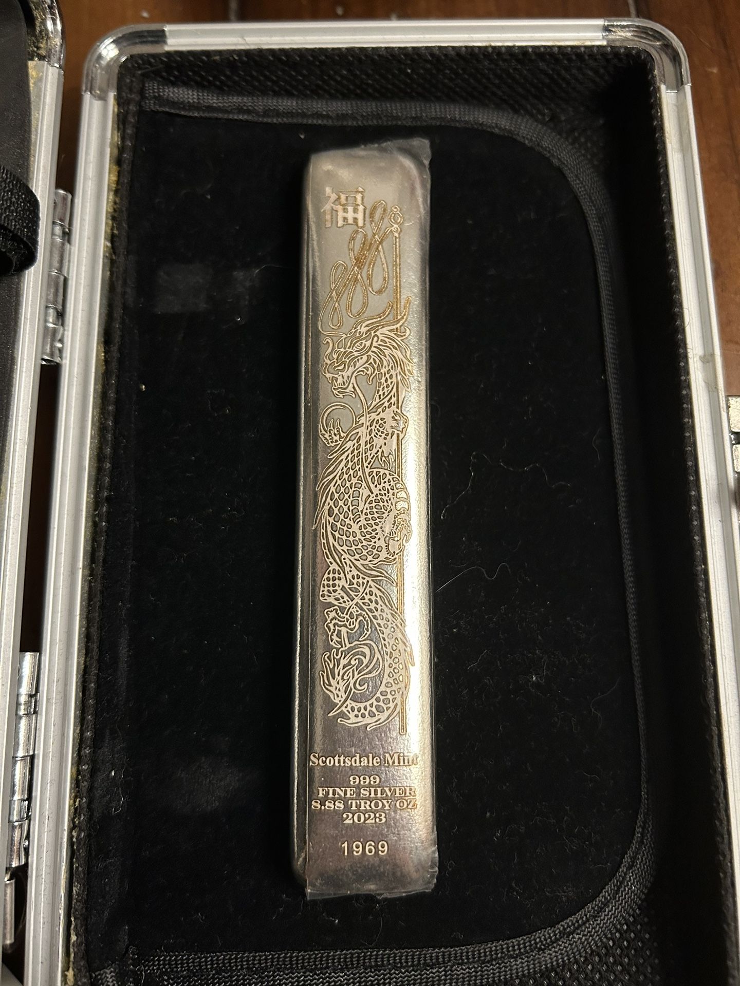 Scottsdale Mint Lucky Dragon 8.88 oz .999 Fine Silver Bar – 2023 (Serial #1969)