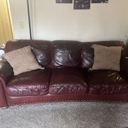 3 Seater Crimson Leather Couch 