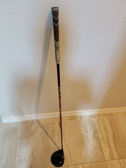 TaylorMade Qi10 Driver with new headcover $200