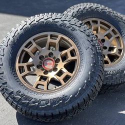Toyota Tacoma 4runner Tundra Sequia rims tires 17’’ TRD PRO bronze wheels gold FJCruiser 6x139