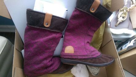 Sorely tremblant sizev5.5 peatmoss boots