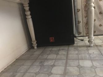 MRDJ BASS SPEAKER