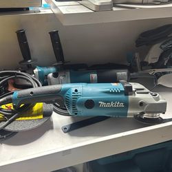 MAKITA 15 AMP CORDED 7"IN TO 9"IN ANGLE GRINDER NEW