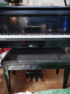 H.D. Baldwin appraise for $8,000 but I'll let it go for 3,000 used need tune-up other than that good condition