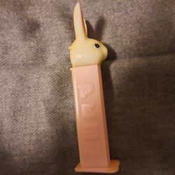 Pez Vintage Candy Holder Of White Easter Bunny