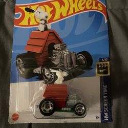 Hotwheel Snoopy