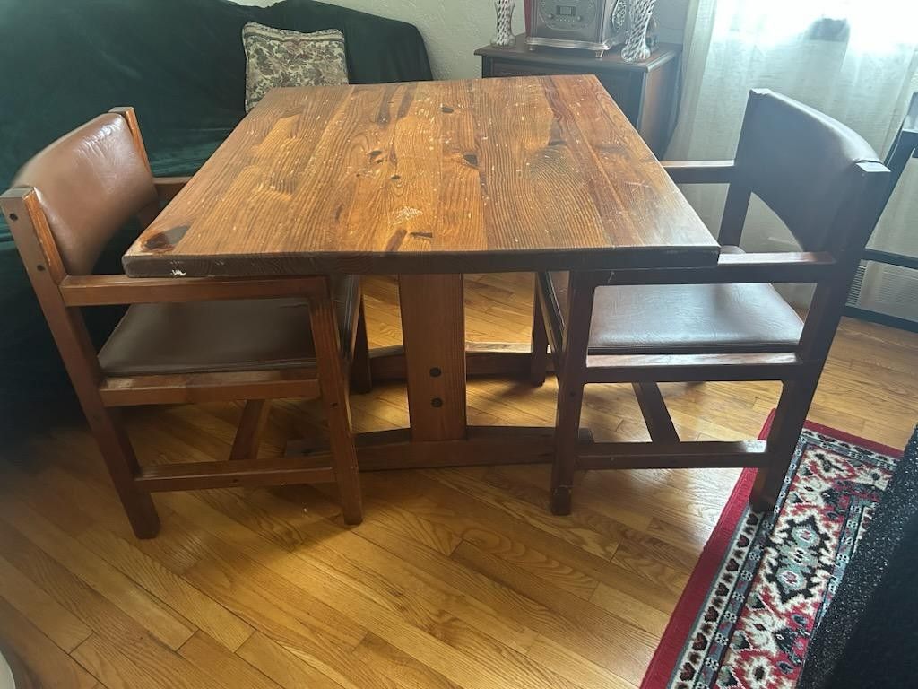 Table & Chair Set - Kitchen/Dining Room Set - 3-Piece!!