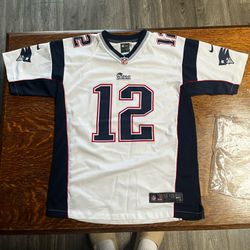 Tom Brady Patriots Jersey Size YOUTH LARGE