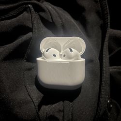 Apple AirPods 4 With ANC