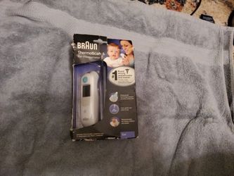 Ear Thermometer