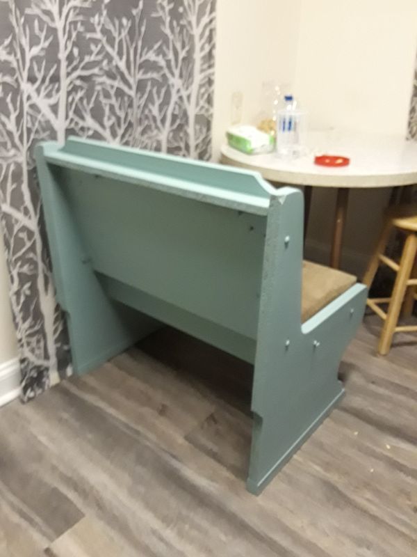 Vintage Refurbished Bench Project Great Use For Kitchen Covering Vintage Refurbished Bench Project Great Use For Kitchen Covering Seat Needs Freshing Up In Swood Il Offerup