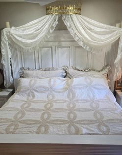 Handmade Queen crochet quilt vintage