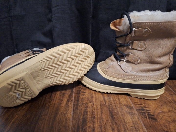 Sorel Boots Used Wimen Size 9 Men Size 7