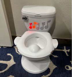 Summer Infant Musical Potty Training Toilet