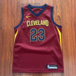 Nike Labron James Youth Medium Cleveland 