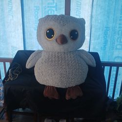 A Stuffed Anmial Owl In Perfect Conditions