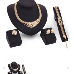 4pcs African Dubai Gold Plated Jewelry Set