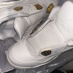Jordan 4