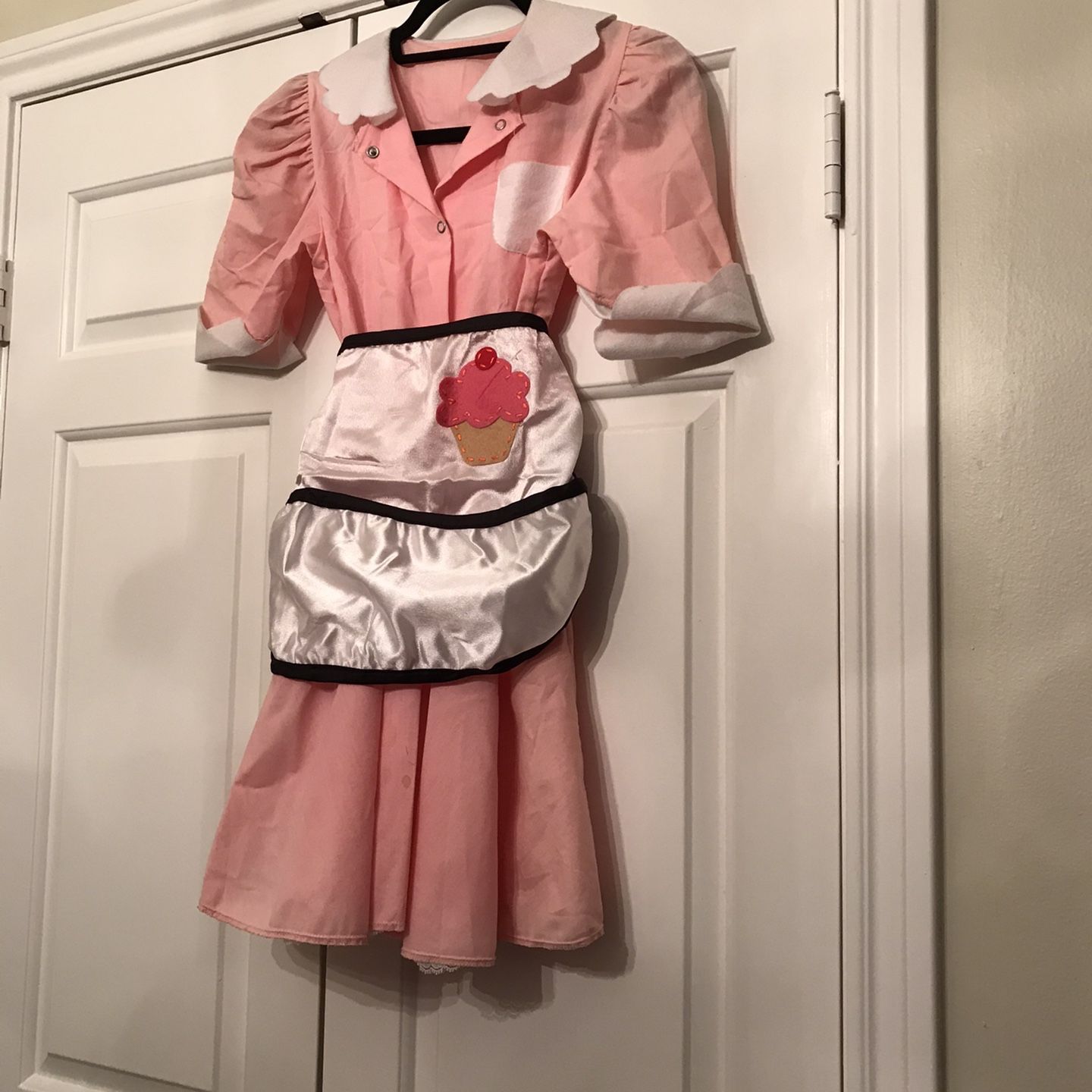 pink waitress dress Amazon.com: Fun Costumes Girls 50s Diner Waitress Costume - Dress, Apron, Headband - Large