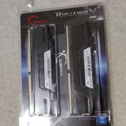 G.SKILL Ripjaws V DDR4-3200 RAM 16GB (2x8GB)
