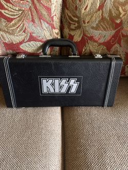 Kiss Guitar Case CD Set With Memorabilia 