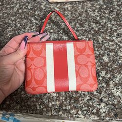 Coach Small Wallet  Wristlet 