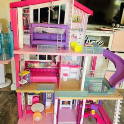 Barbie Dream House