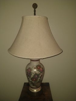 Vintage Asian Vase Lamp