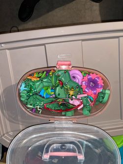 Flower toys