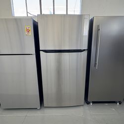LG 33” 24 cu. ft. Top Mount Freezer Refrigerator with Multi-Flow Air System in Stainless Steel, Garage Ready