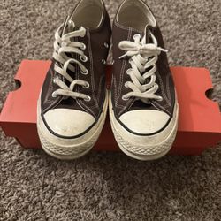 Converse Low Size 8 U.S. Men