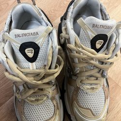 Sale balenciaga outlet runners